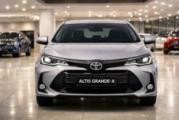 Corolla Altis Grande-X Cvt (1.8 L) Clack Interior