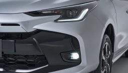 
										YARIS GLI MT (1.3 L) full									
