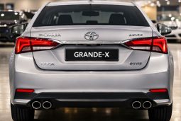Corolla Altis Grande-X Cvt (1.8 L) Clack Interior