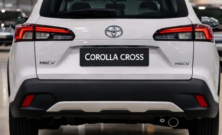 
								Corolla Cross 1.8 HEV (MID) full									
