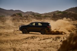 Fortuner 4×4 A/T GR-S (2. 8 L Diesel )
