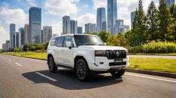 Land Cruiser Prado 2.8L Diesel (7-Seater)
