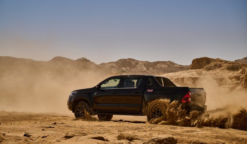 
								Hilux Revo 4×4 GR-S (2.8 L Diesel) full									