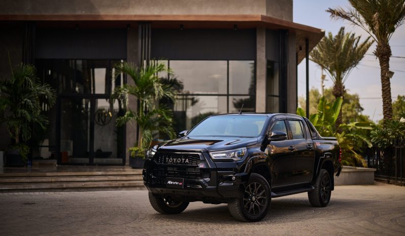 
								Hilux Revo 4×4 GR-S (2.8 L Diesel) full									