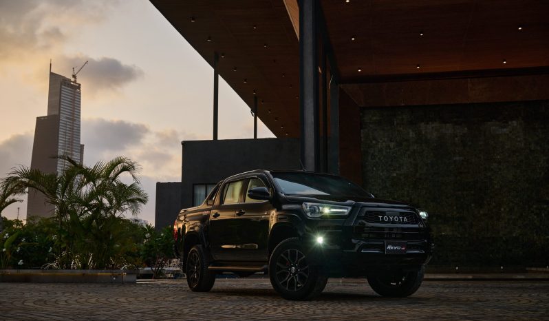 
								Hilux Revo 4×4 GR-S (2.8 L Diesel) full									
