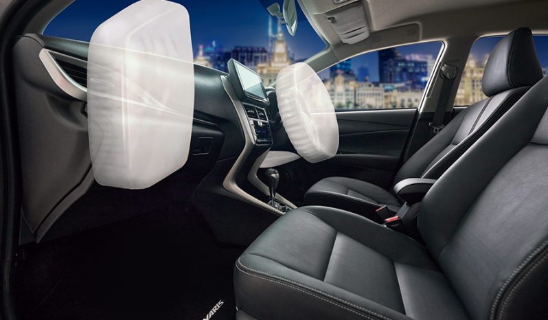 
								YARIS GLI MT (1.3 L) full									