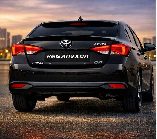 
								YARIS ATIV X CVT (1.5 L) BLACK full									