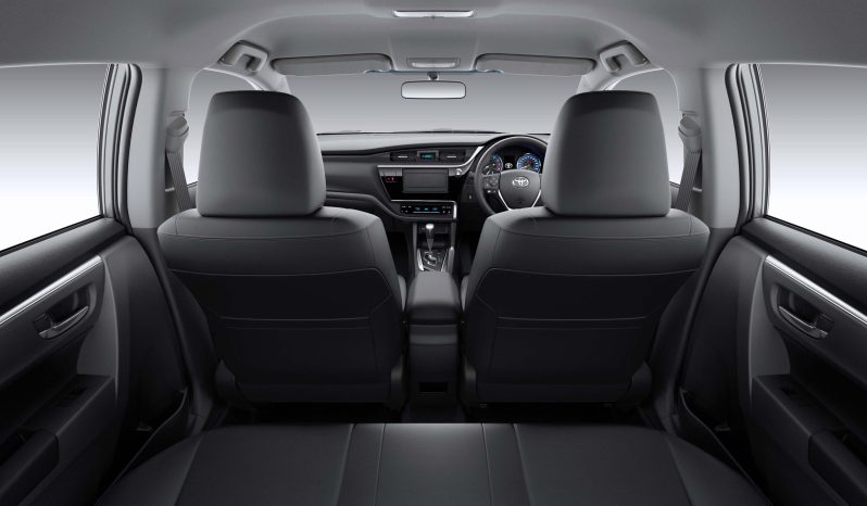 
								Corolla Altis Cvt (1.6 L) full									