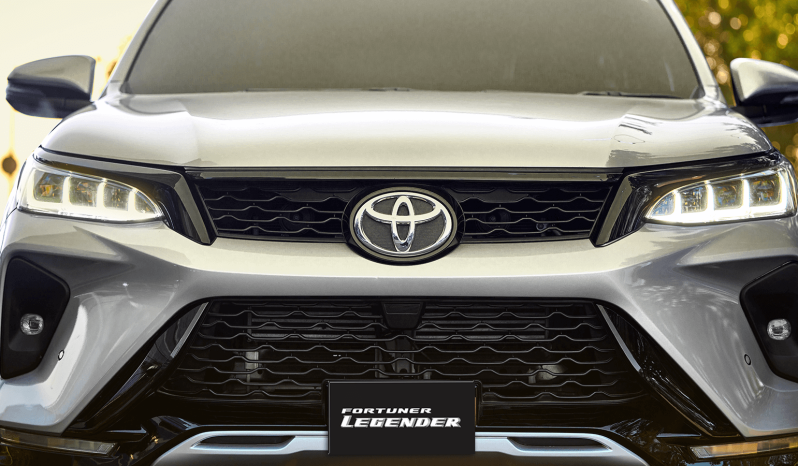 
								Fortuner 4×4 A/T -Σ4 (2. 8 L Diesel ) full									