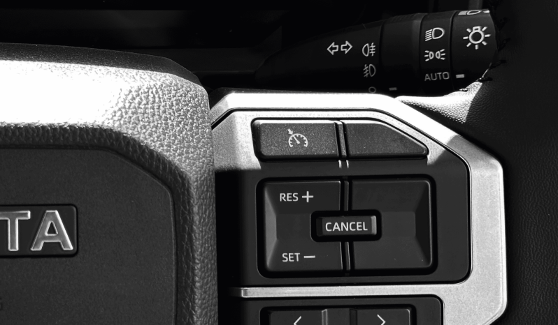 
								Land Cruiser Prado 2.8L Diesel (7-Seater) full									