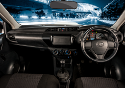 
										Hilux Revo Single Cabin 4×4 STD (2. 8 L Diesel) full									